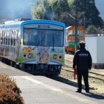 高森駅を出発［ONE PIECE列車・南阿蘇鉄道］